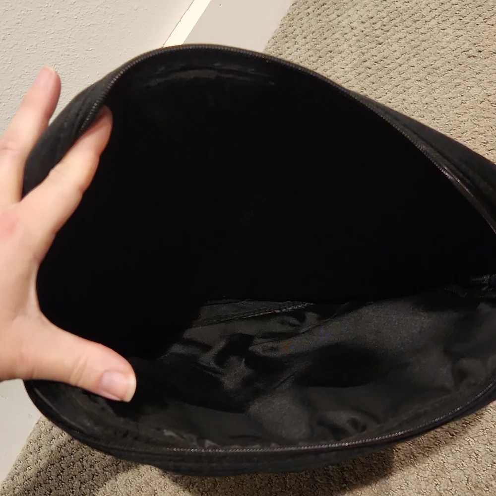 Padded laptop / tablet pouch